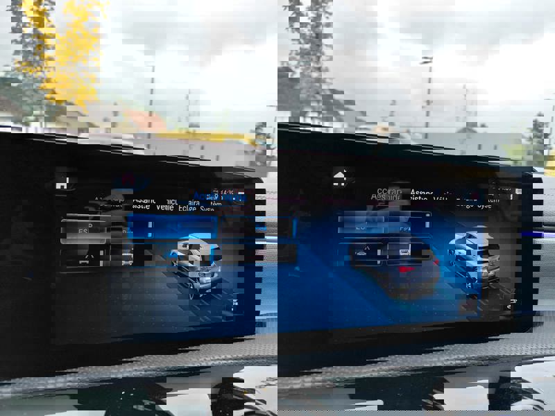 Image Mercedes-Benz CLASSE A A 250 e  Berline Compacte AMG Line 